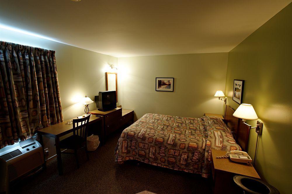Motel Le Transit Mont-Saint-Hilaire Kültér fotó